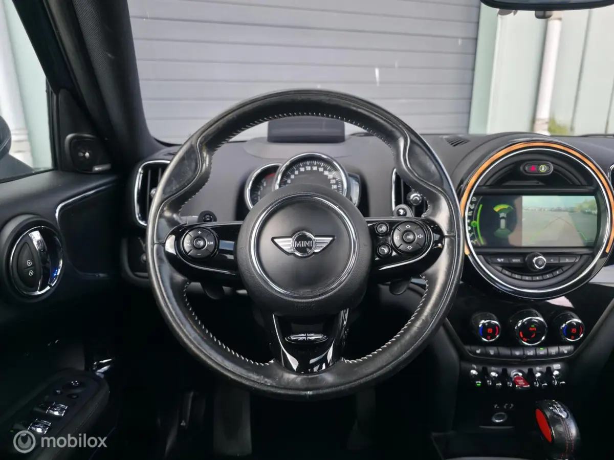 2.0 Cooper S / Pano / Trekhaak / HK Audio