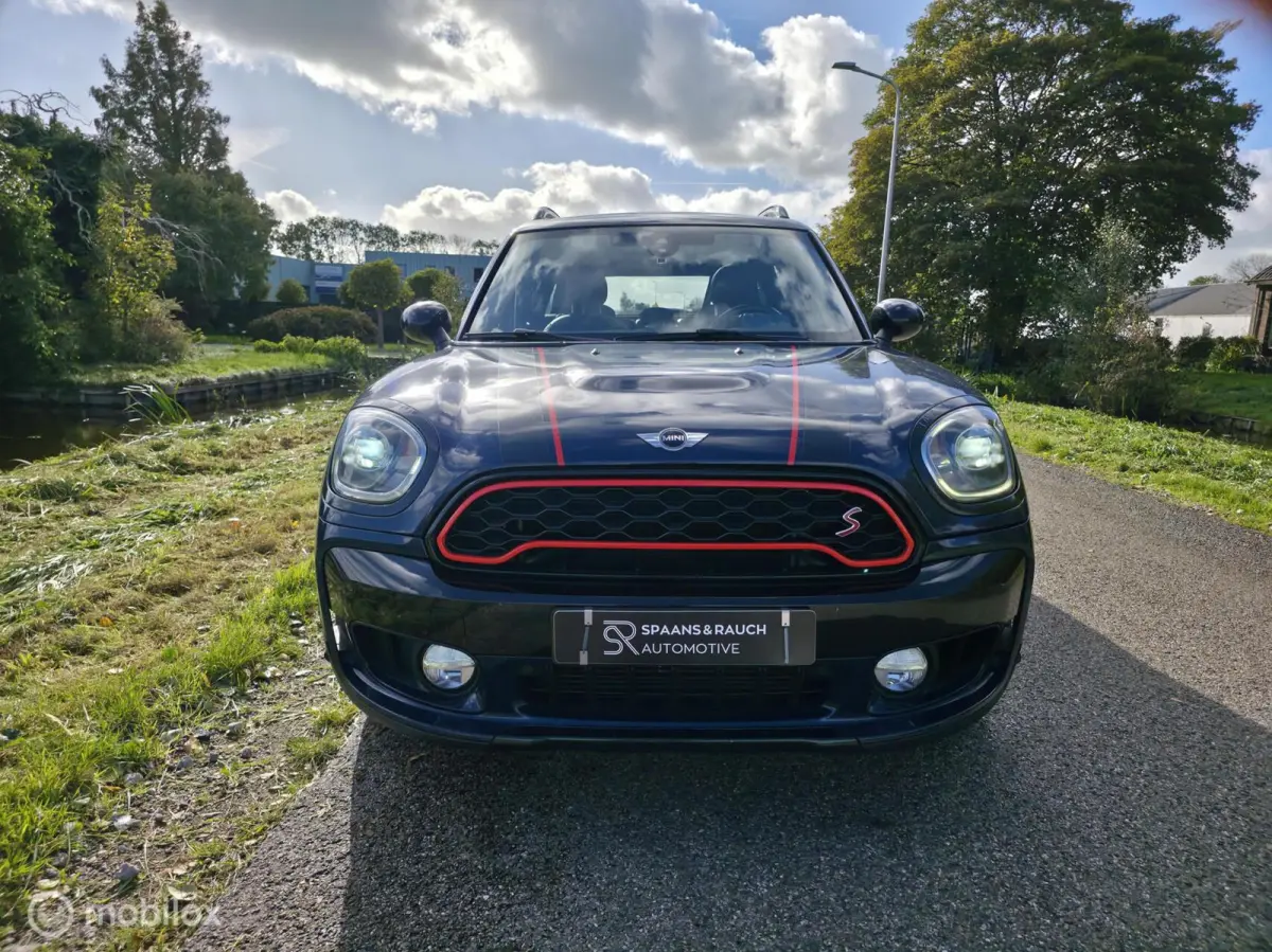 2.0 Cooper S / Pano / Trekhaak / HK Audio