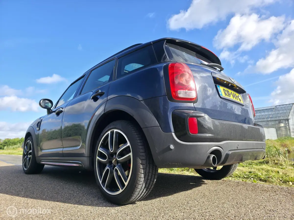 2.0 Cooper S / Pano / Trekhaak / HK Audio