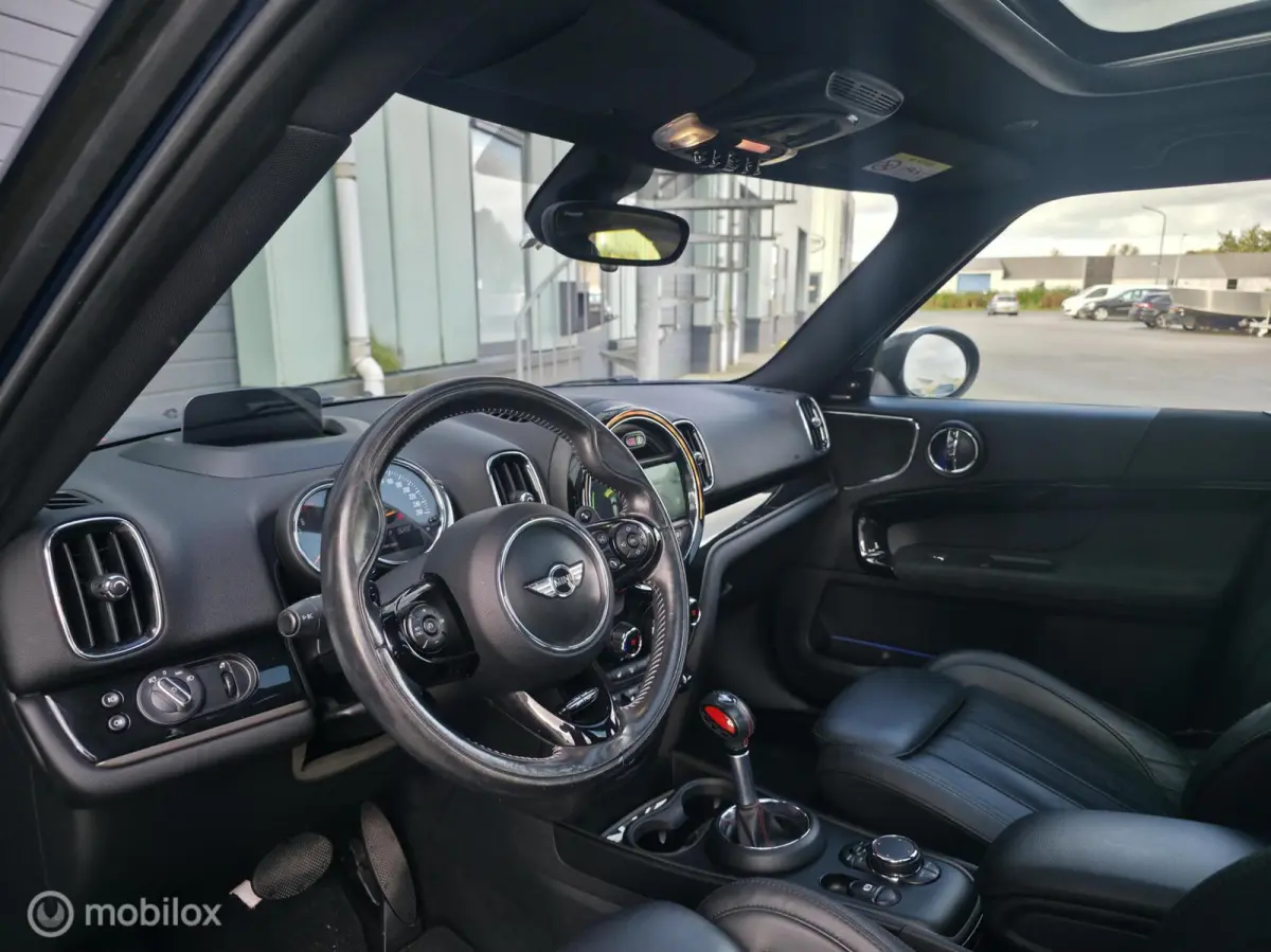 2.0 Cooper S / Pano / Trekhaak / HK Audio