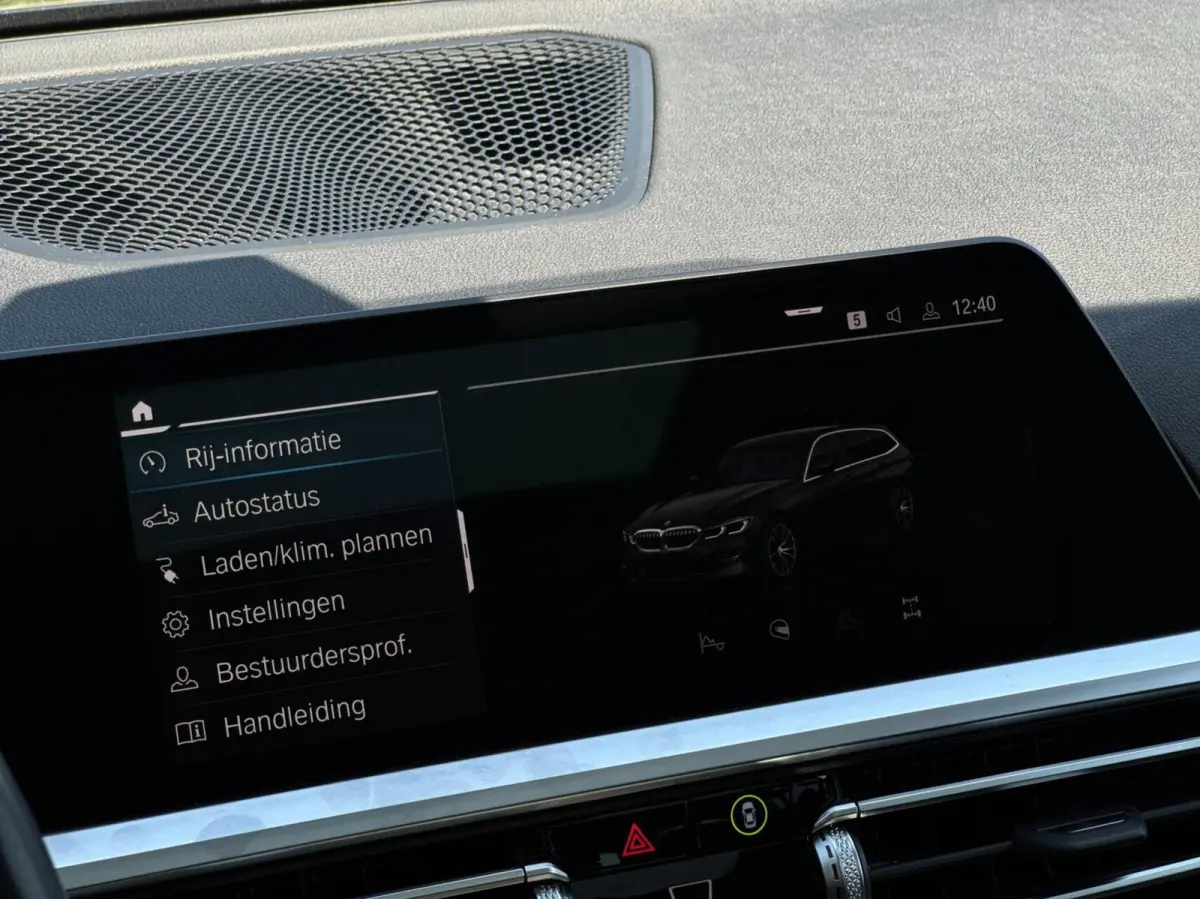 320e Sport Line PHEV // Panorama Dak // Navi // LED // Cruise // PDC