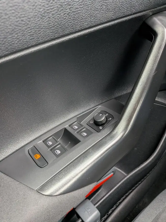 1.0 TSI Business