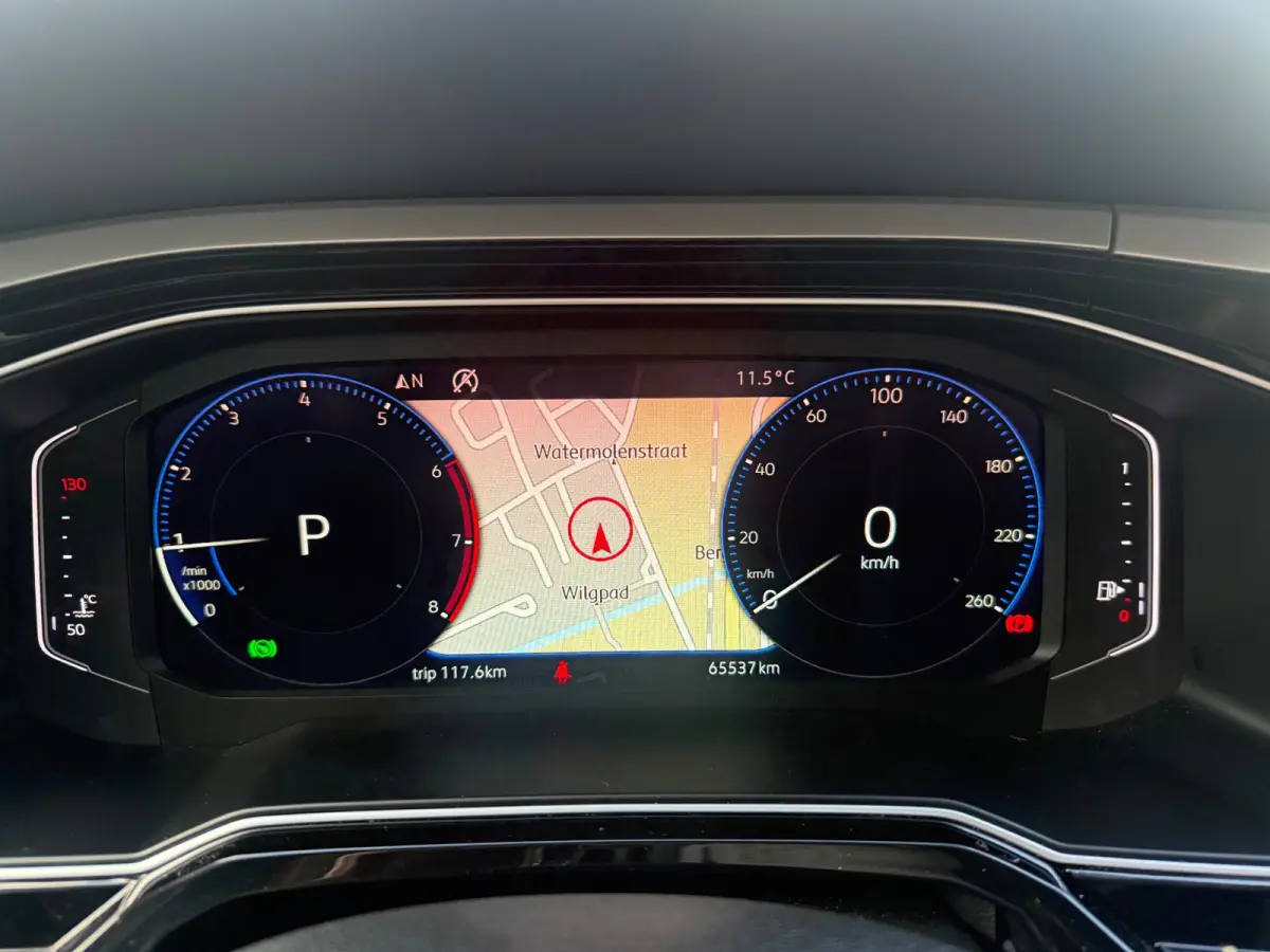 1.0 TSI Comfortline|AUTOMAAT|ACC|DIGITAL DASH|LED|CAMERA|STOELVERWARMING|LAGE KM STAND|1E EIG|DEALER ONDERHOUDEN|