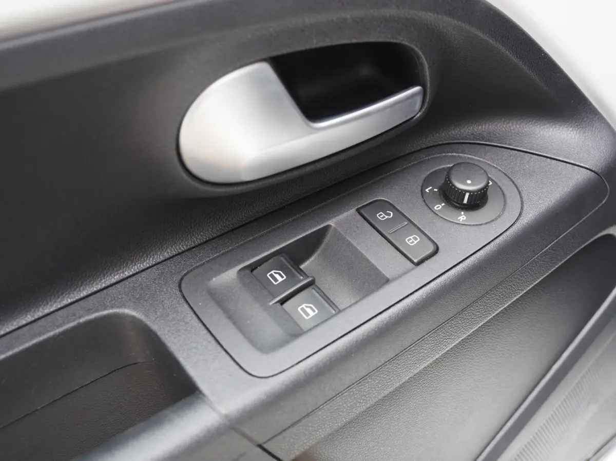 Up! 1.0 TSI GTI | Cruisecontrol | Stoelverwarming | Beats | Parkeersensoren | 6 Versnellingen | APK t/m nov 27 | Nette Auto