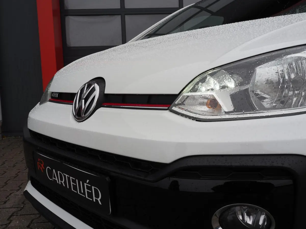 Up! 1.0 TSI GTI | Cruisecontrol | Stoelverwarming | Beats | Parkeersensoren | 6 Versnellingen | APK t/m nov 27 | Nette Auto