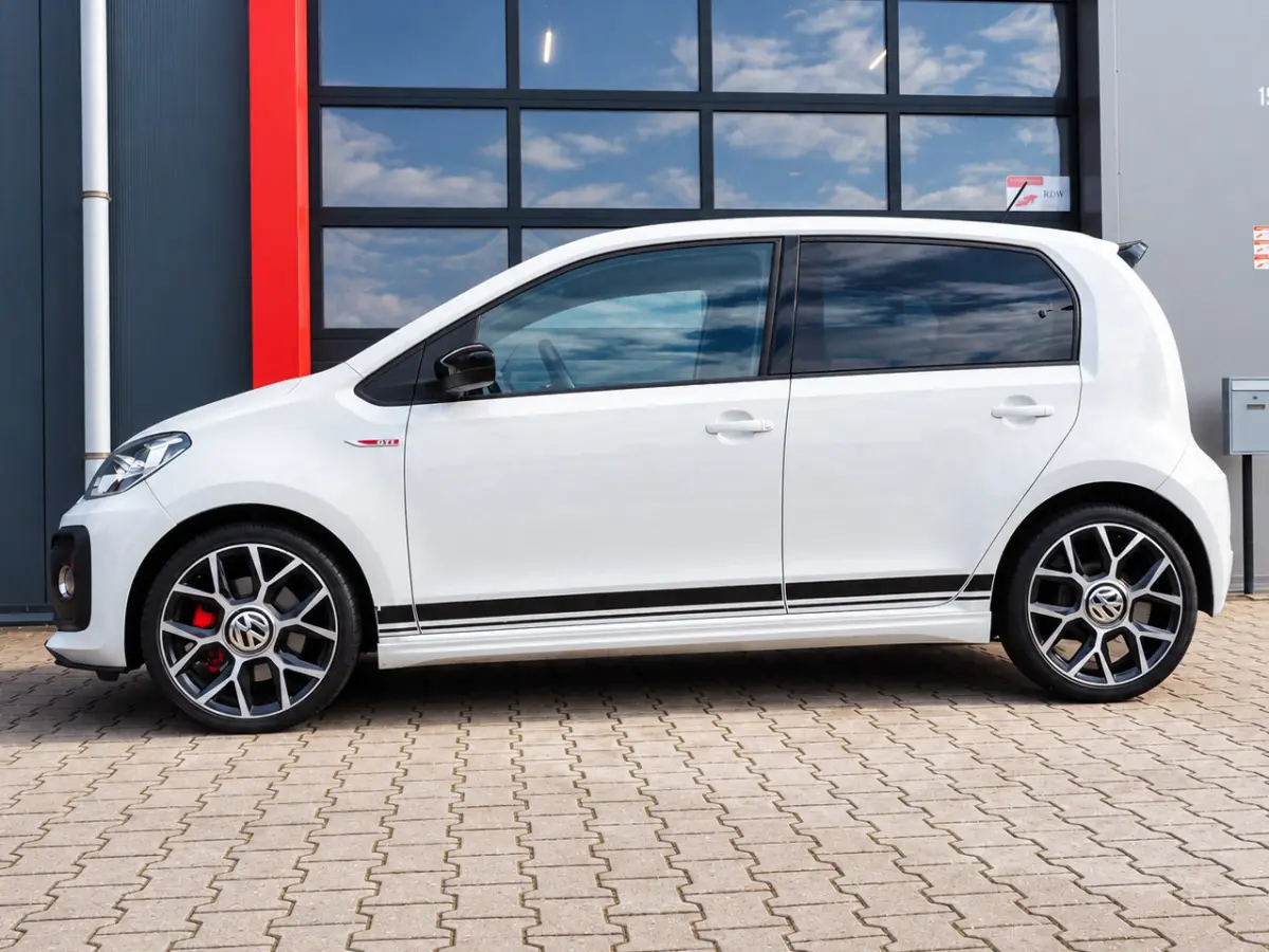 Up! 1.0 TSI GTI | Cruisecontrol | Stoelverwarming | Beats | Parkeersensoren | 6 Versnellingen | APK t/m nov 27 | Nette Auto