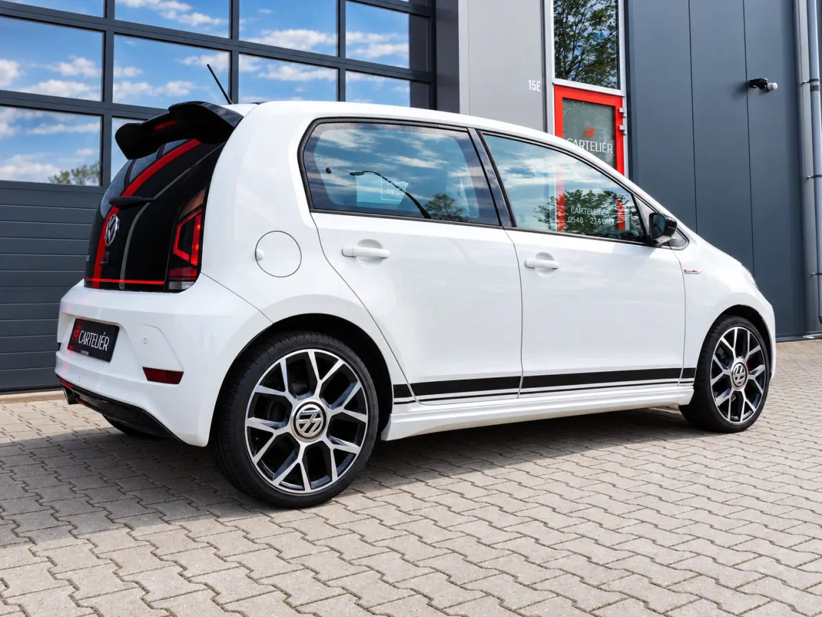 Up! 1.0 TSI GTI | Cruisecontrol | Stoelverwarming | Beats | Parkeersensoren | 6 Versnellingen | APK t/m nov 27 | Nette Auto