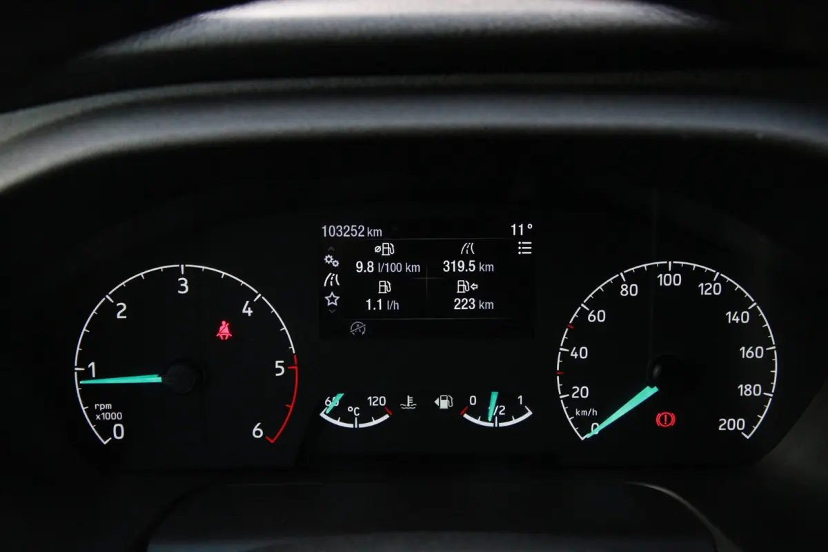 350 2.0 TDCI L2H2 Trend MHEV 130PK / Sync 3 / Dealer onderhoudsbeurt
