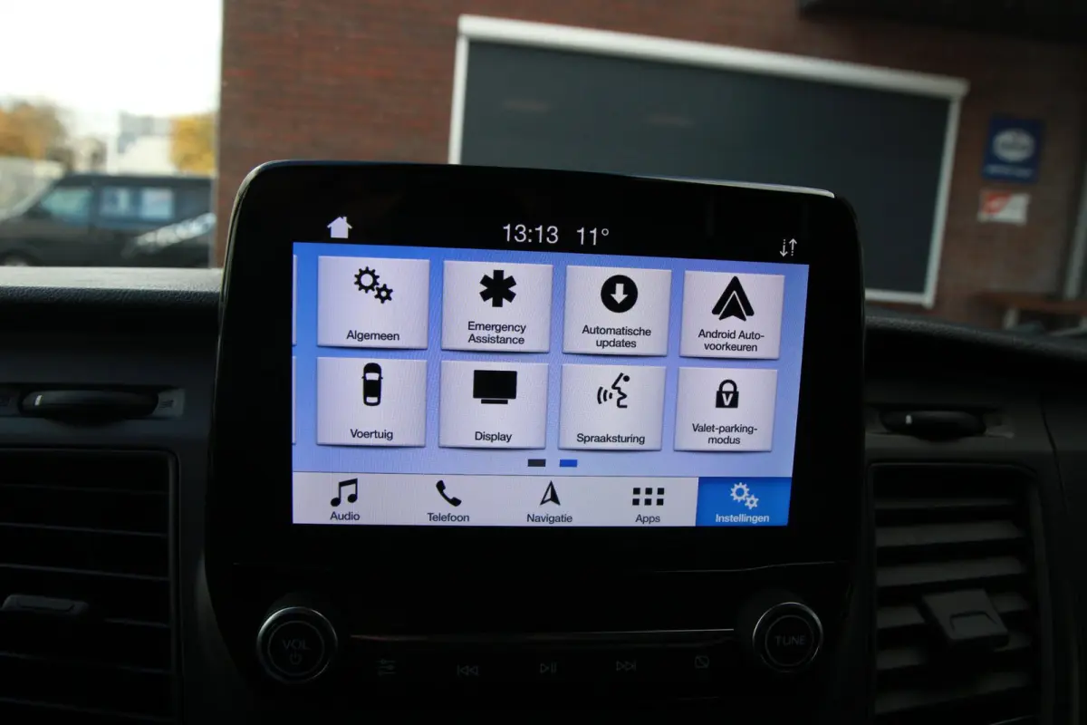 350 2.0 TDCI L2H2 Trend MHEV 130PK / Sync 3 / Dealer onderhoudsbeurt