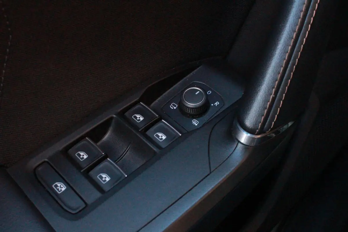 1.4 e-Hybrid VZ Performance| Stuur Knoppen|Camera
