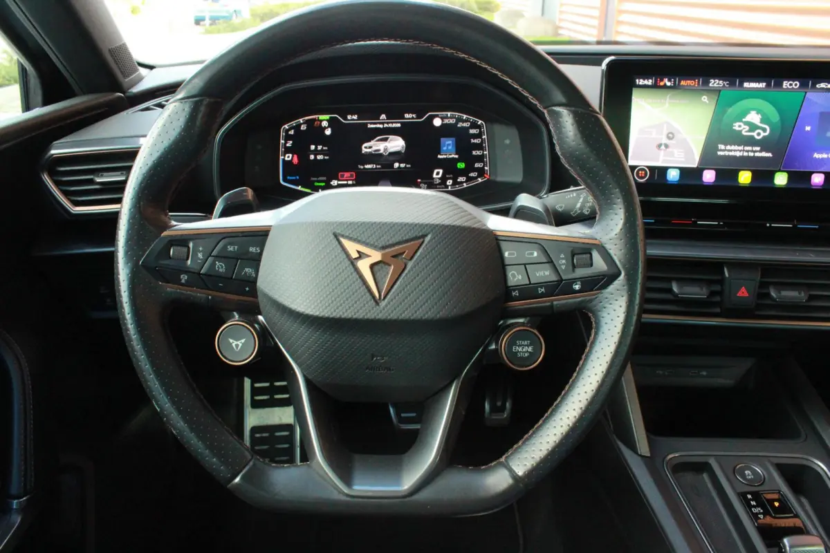 1.4 e-Hybrid VZ Performance| Stuur Knoppen|Camera