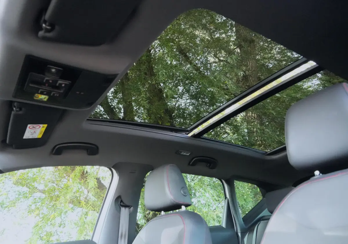 1.5 TSI FR Business Intense Automaat | Pano-dak | Virtual | 360 Camera | CarPlay | Acc | Beats Audio | Led | Pdc |