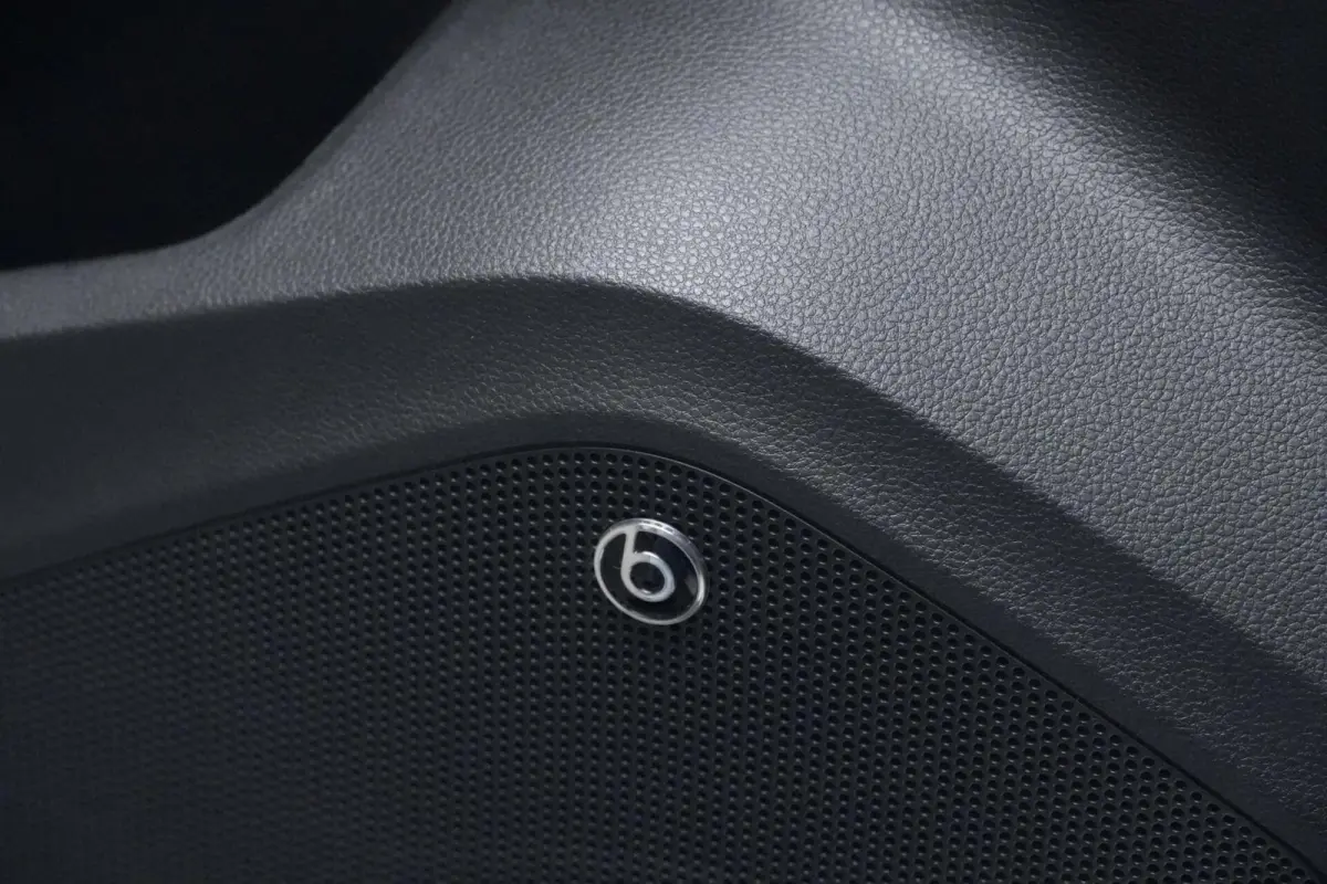 1.5 TSI FR Business Intense Automaat | Pano-dak | Virtual | 360 Camera | CarPlay | Acc | Beats Audio | Led | Pdc |