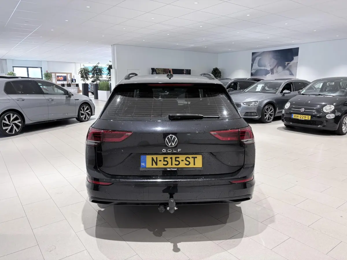 1.0 TSI Life | Carplay | Navigatie | Parkeersensoren voor + achter | Sfeerverlichting |