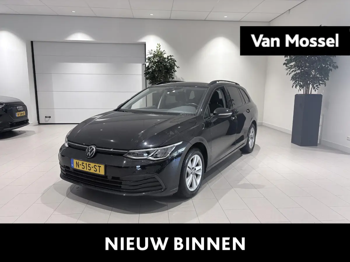1.0 TSI Life | Carplay | Navigatie | Parkeersensoren voor + achter | Sfeerverlichting |