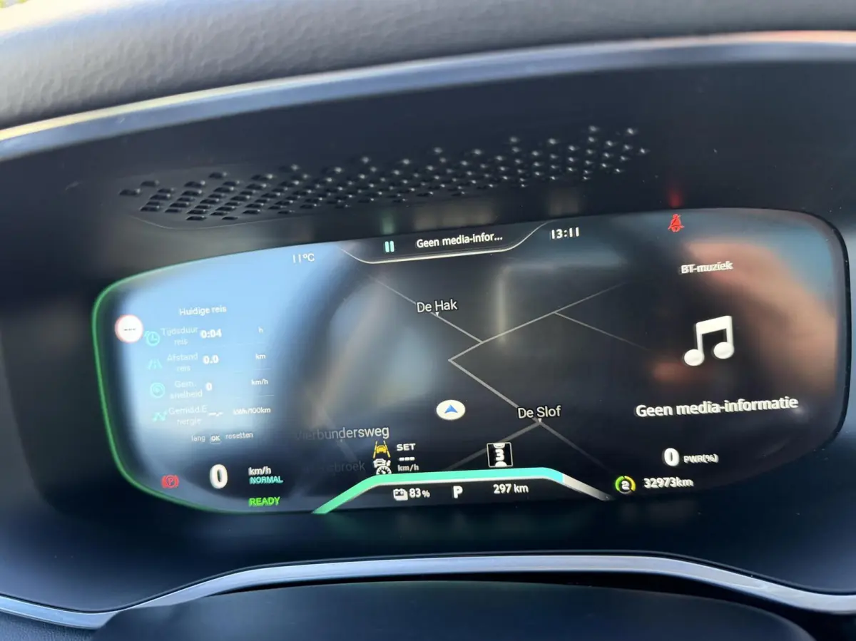 Luxury 70 kWh 2022 Top staat Btw 1e eig 32972km