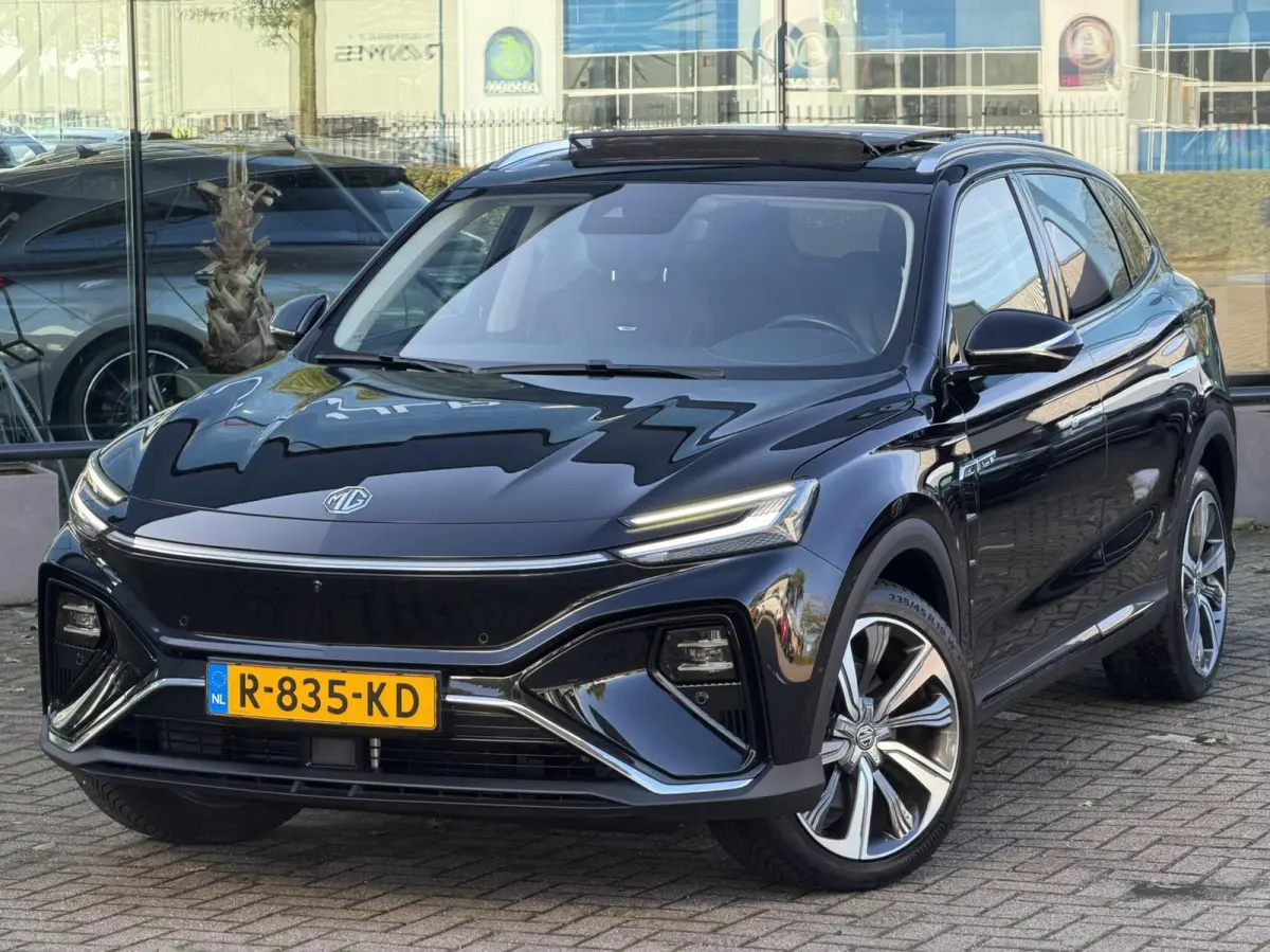 Luxury 70 kWh 2022 Top staat Btw 1e eig 32972km
