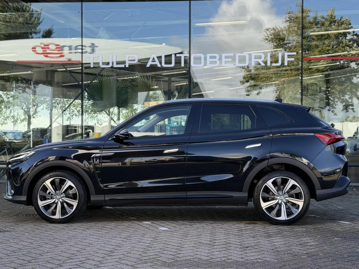 Luxury 70 kWh 2022 Top staat Btw 1e eig 32972km