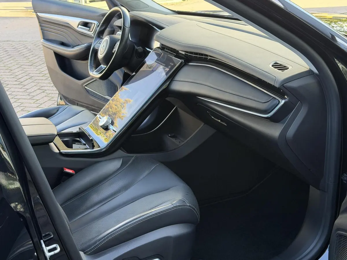 Luxury 70 kWh 2022 Top staat Btw 1e eig 32972km