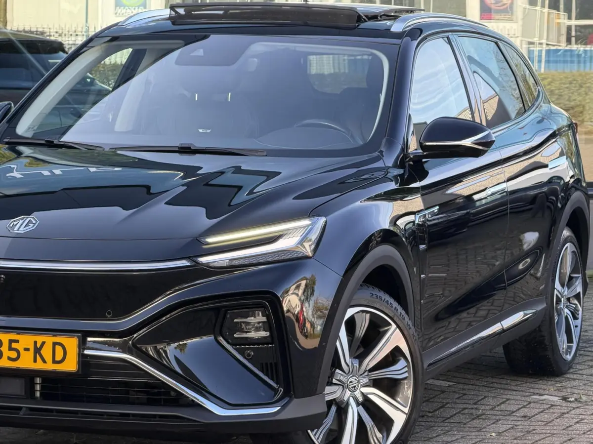 Luxury 70 kWh 2022 Top staat Btw 1e eig 32972km