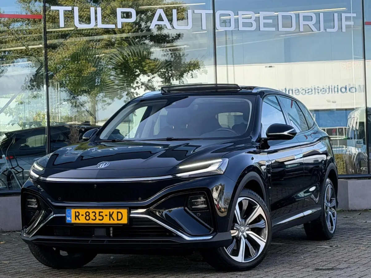 Luxury 70 kWh 2022 Top staat Btw 1e eig 32972km