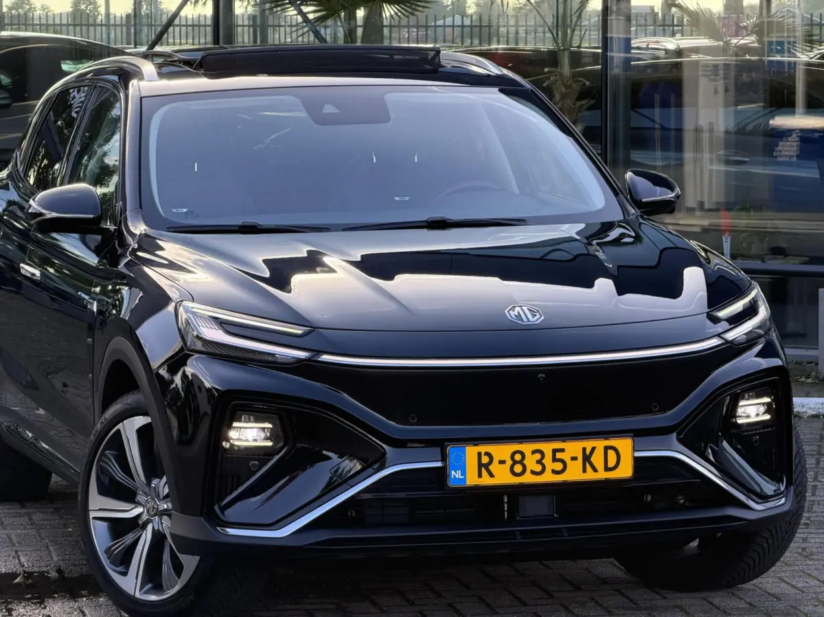 Luxury 70 kWh 2022 Top staat Btw 1e eig 32972km