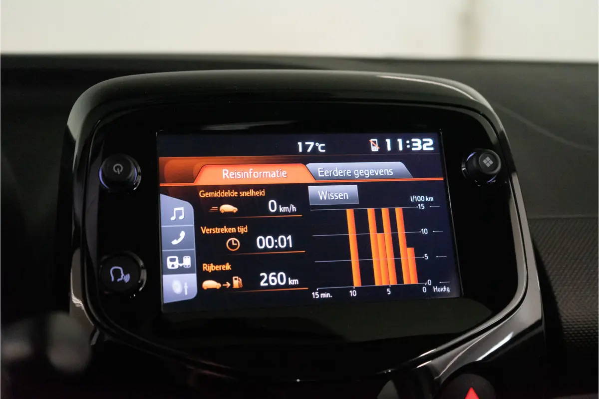 1.0 VTi Feel 73PK | Camera | DAB | Navi | Autom. Airco | Elektr. Ramen | Garantie