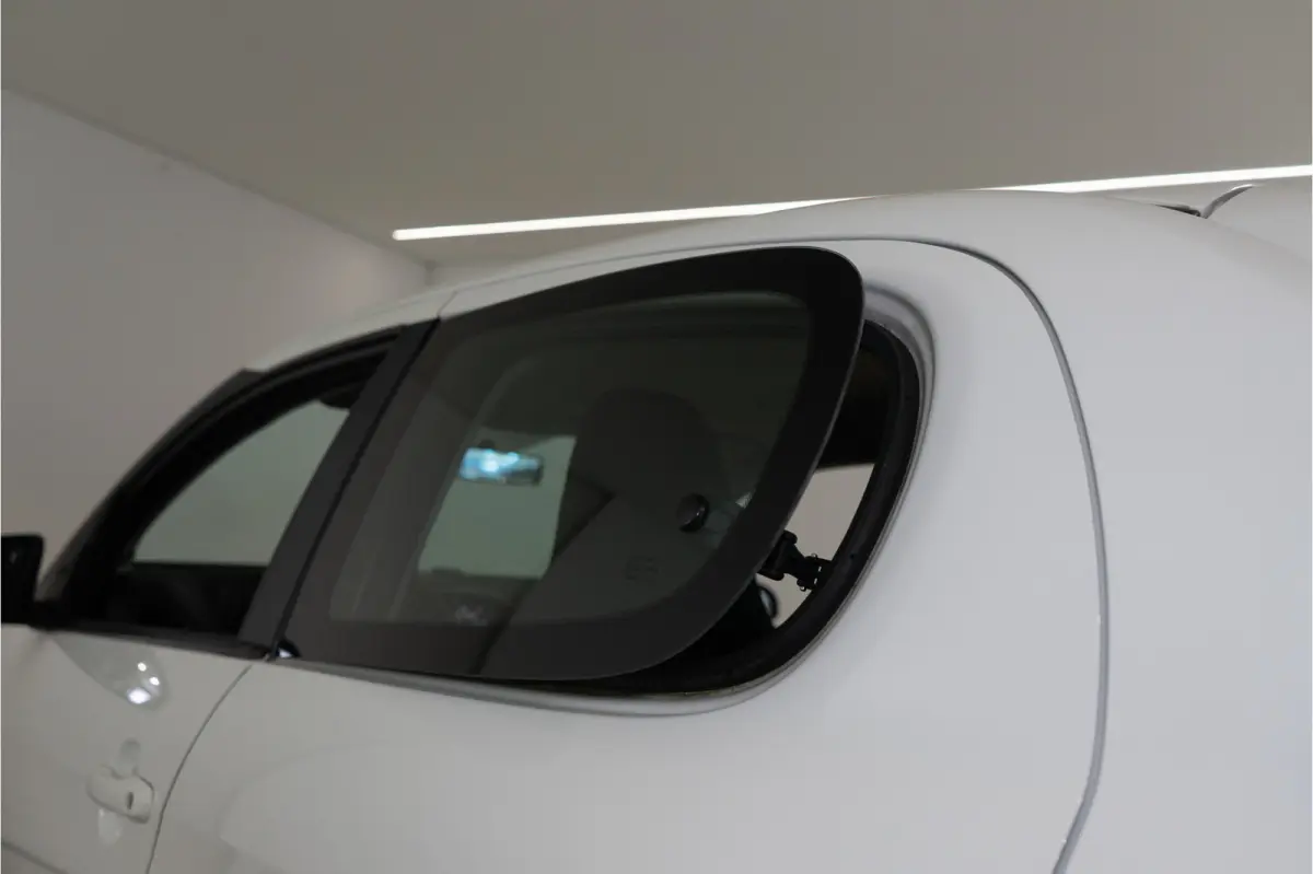 1.0 VTi Feel 73PK | Camera | DAB | Navi | Autom. Airco | Elektr. Ramen | Garantie