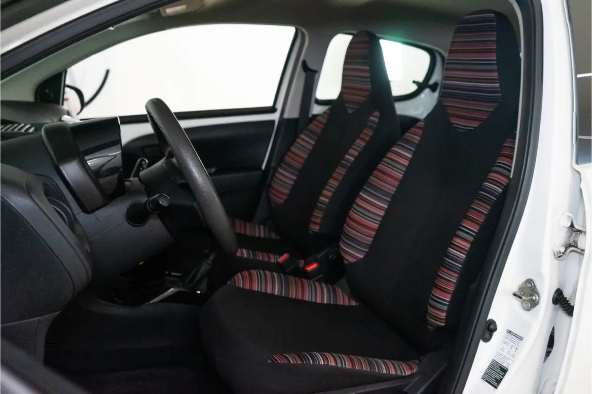 1.0 VTi Feel 73PK | Camera | DAB | Navi | Autom. Airco | Elektr. Ramen | Garantie