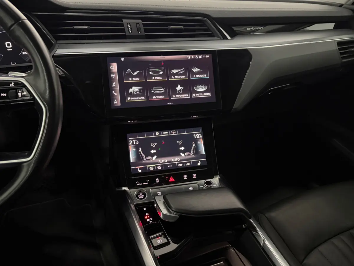 55 quattro Business edition Plus 95 kWh|PANO|MEMORY|NAP|INRUIL MOGELIJK|