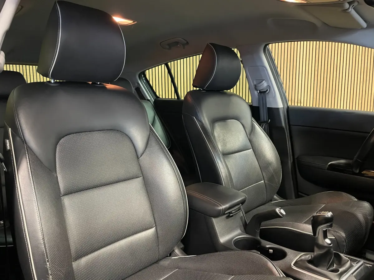 1.6 GDI|TREKHAAK|VOLLEDER|JBL AUDIO|ELEKTRISCHE STOELEN|STUUR+STOELVERW. V+A|CARPLAY|CAMERA|CLIMA+CRUISE|1e EIGENAAR|