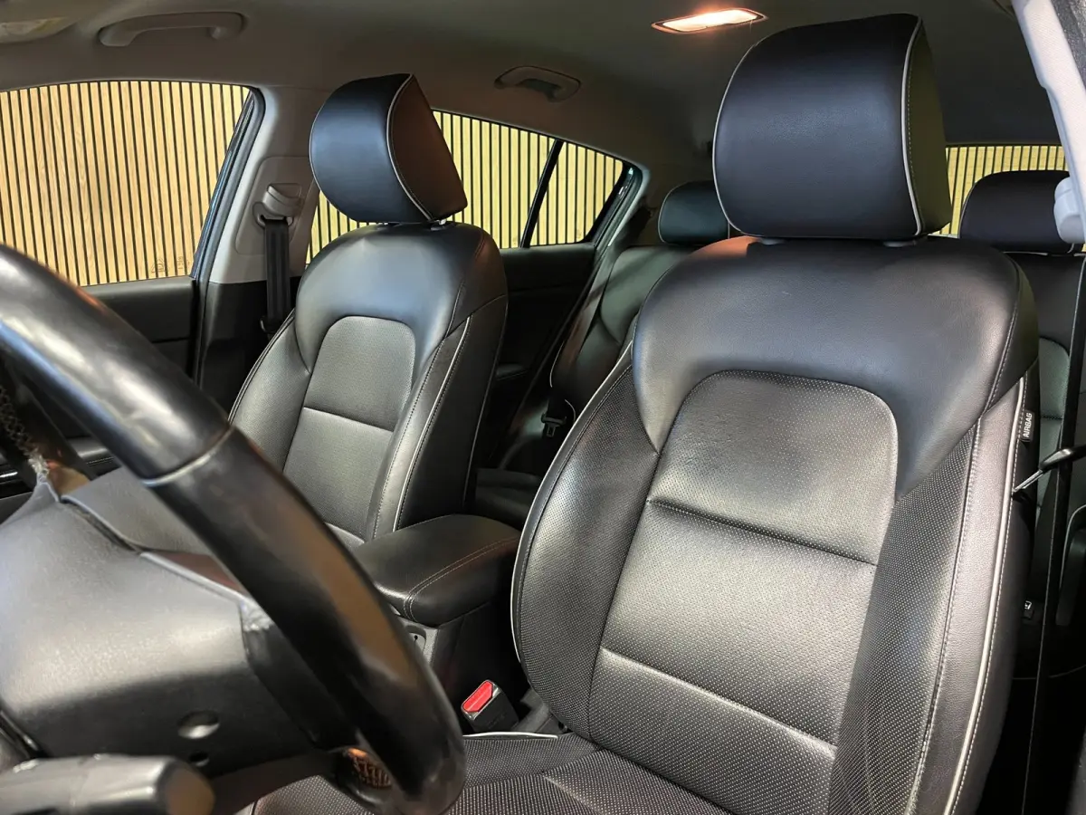 1.6 GDI|TREKHAAK|VOLLEDER|JBL AUDIO|ELEKTRISCHE STOELEN|STUUR+STOELVERW. V+A|CARPLAY|CAMERA|CLIMA+CRUISE|1e EIGENAAR|