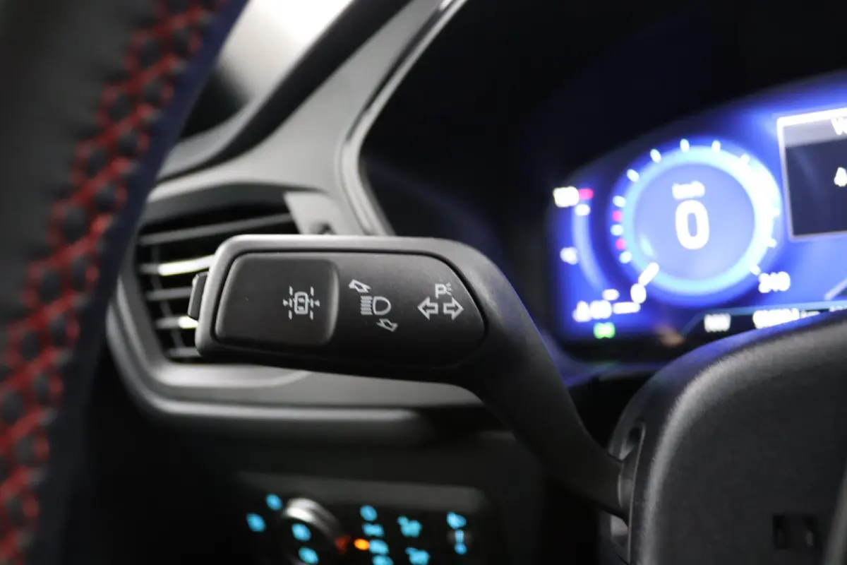 2.5 PHEV ST-Line | Trekhaak | SoH 94% | Camera | Winterpack | Navigatie | CarPlay/Android Auto | Keyless | Cruise Control