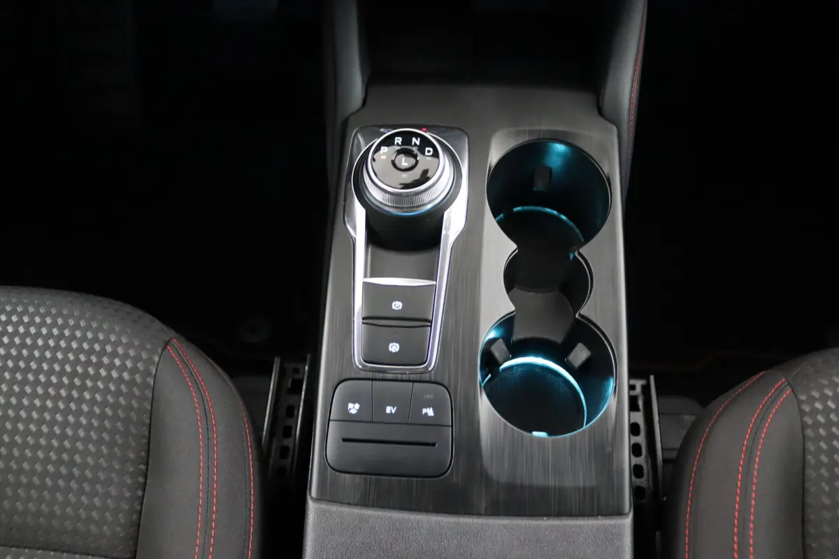 2.5 PHEV ST-Line | Trekhaak | SoH 94% | Camera | Winterpack | Navigatie | CarPlay/Android Auto | Keyless | Cruise Control