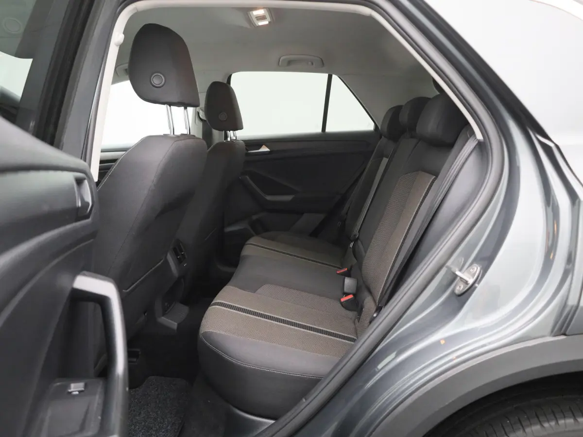 1.0 TSI Style | Origineel Nederlands | Carplay | Parkeersensoren | Navigatie | Adaptieve cruise control |