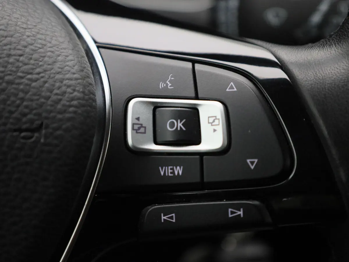 1.0 TSI Style | Origineel Nederlands | Carplay | Parkeersensoren | Navigatie | Adaptieve cruise control |