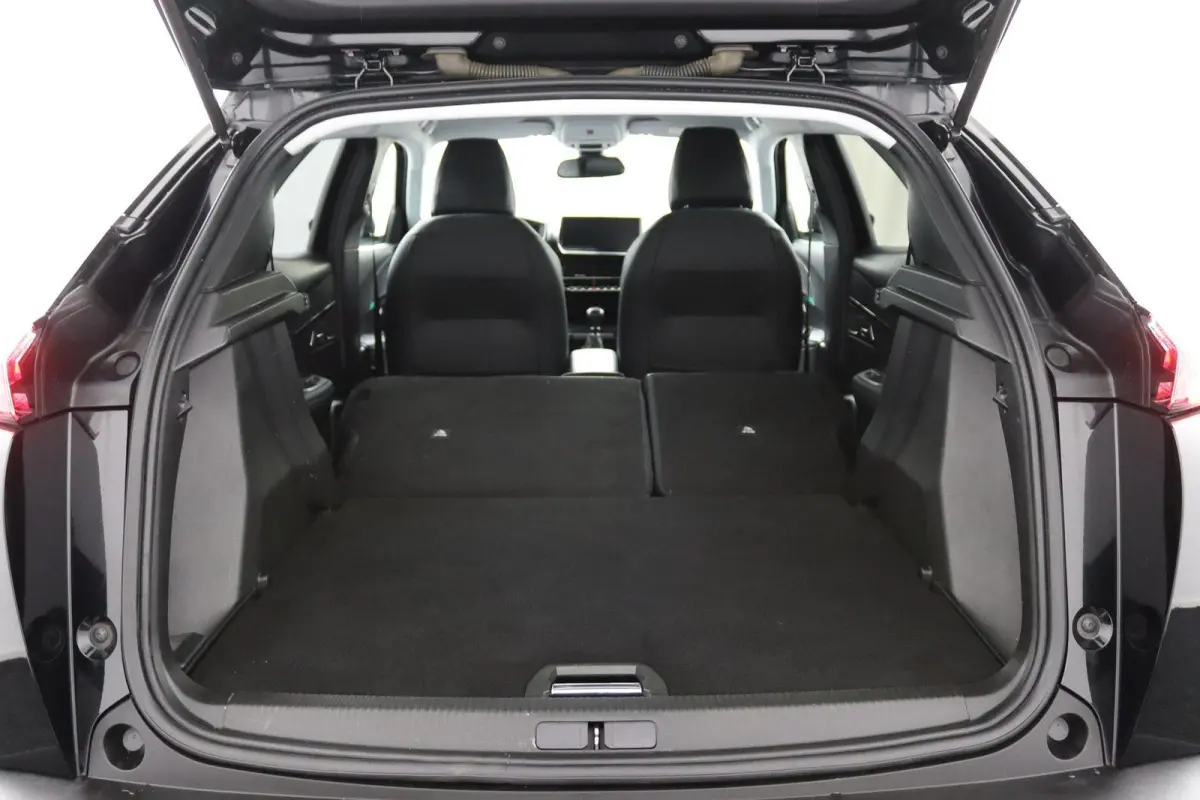 1.2 PureTech Allure*ECC*CAMERA*CRUISE*NAVI*LED*