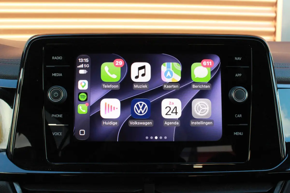 1.0 TSI R-Line |NAP |Keyless |Camera |LED