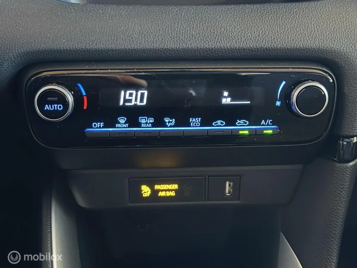 1.5 Hybrid Active, carplay, Trekhaak