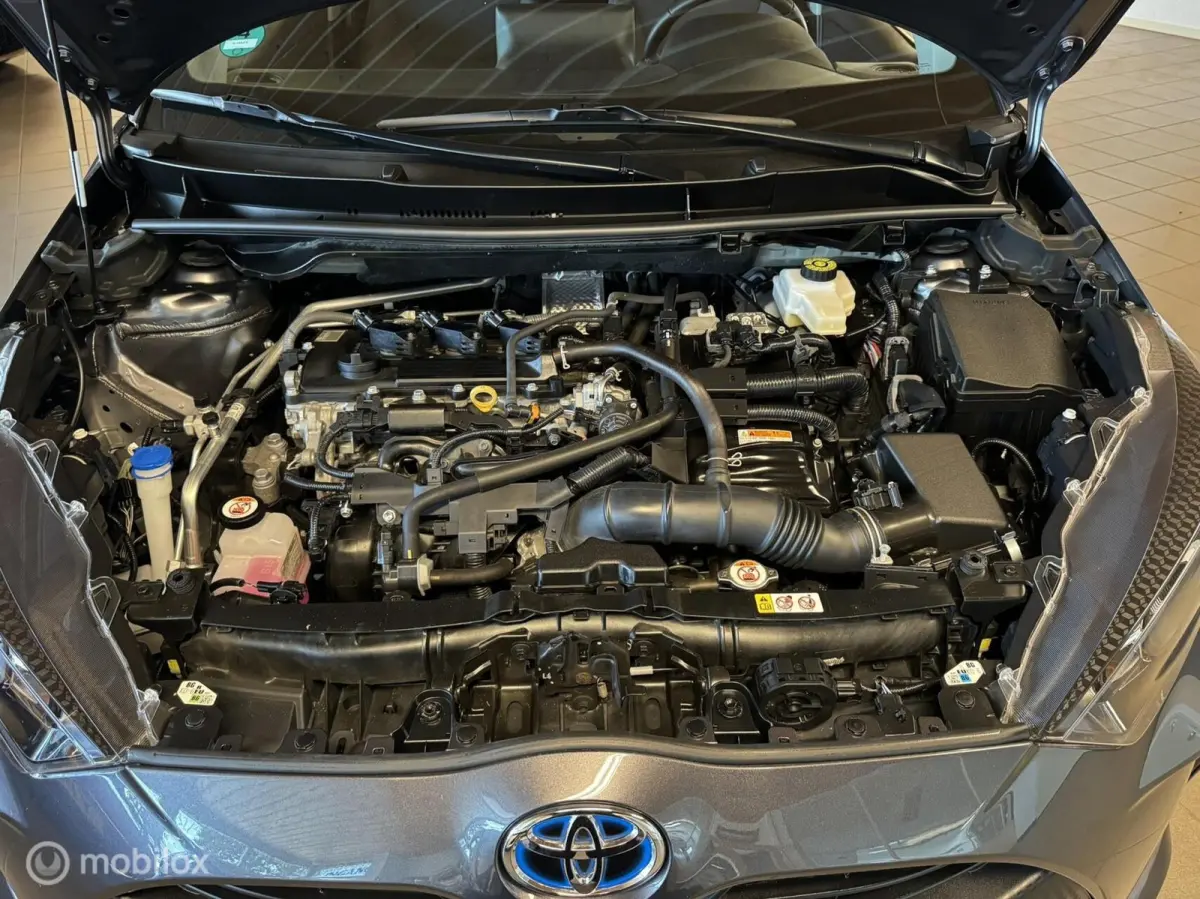 1.5 Hybrid Active, carplay, Trekhaak
