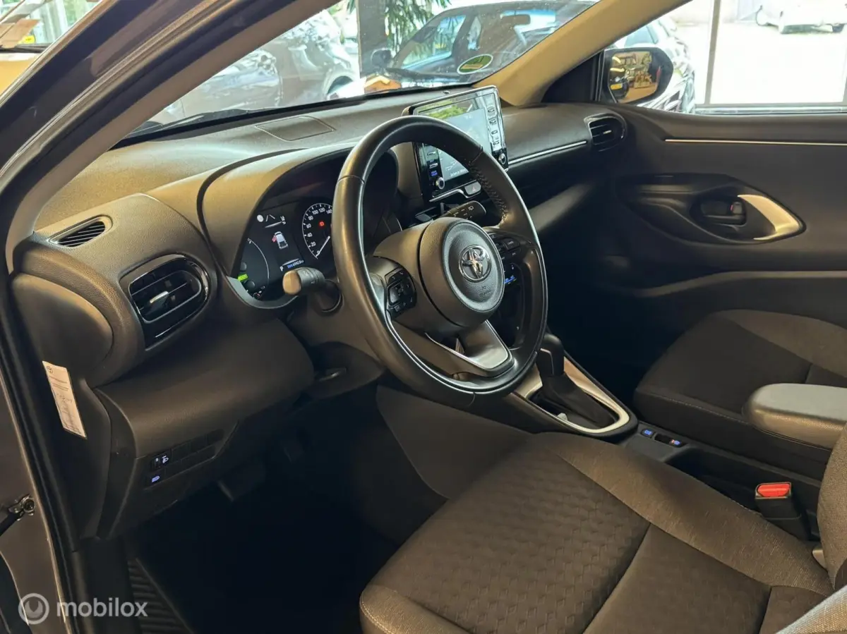 1.5 Hybrid Active, carplay, Trekhaak