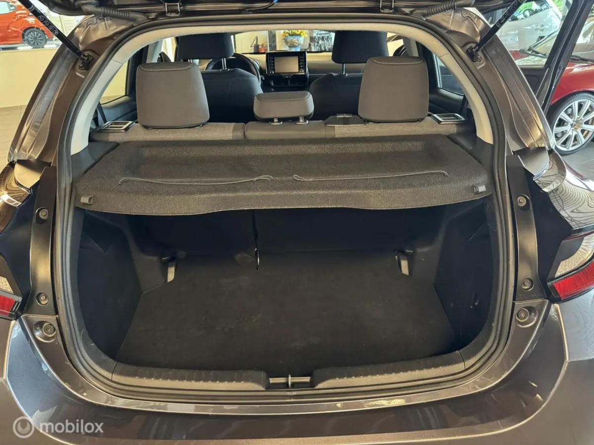 1.5 Hybrid Active, carplay, Trekhaak