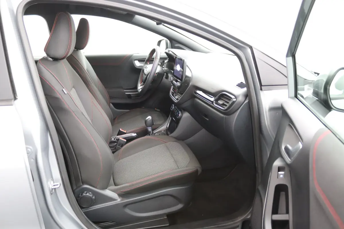 1.0 EcoBoost ST-Line | Afnmb. Trekhaak | Camera | Adaptive Cruise | BLIS | Winterpack | LED | CarPlay/Android Auto