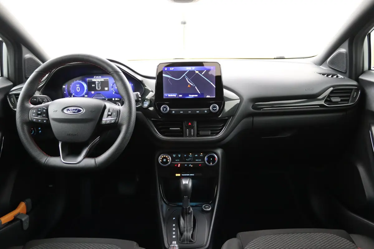 1.0 EcoBoost ST-Line | Afnmb. Trekhaak | Camera | Adaptive Cruise | BLIS | Winterpack | LED | CarPlay/Android Auto