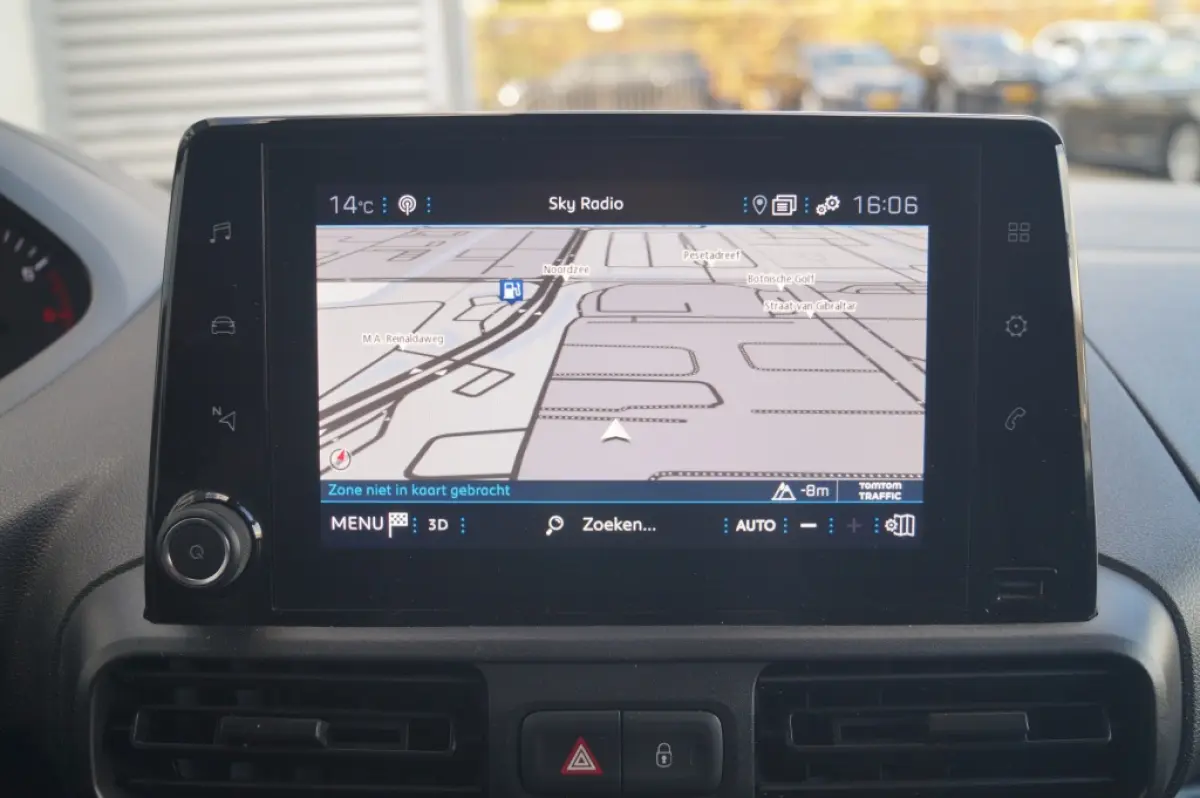 1.5 BlueHDI 130pk Premium -NAVI-CAM-PDC-3persoons-