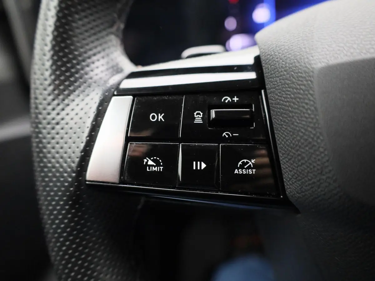 1.2 Business Elegance | Automaat | Lichtmetalen Velgen | Apple Carplay / Android Auto | Virtual Cockpit |