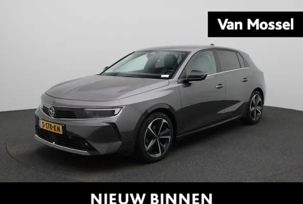 1.2 Business Elegance | Automaat | Lichtmetalen Velgen | Apple Carplay / Android Auto | Virtual Cockpit |