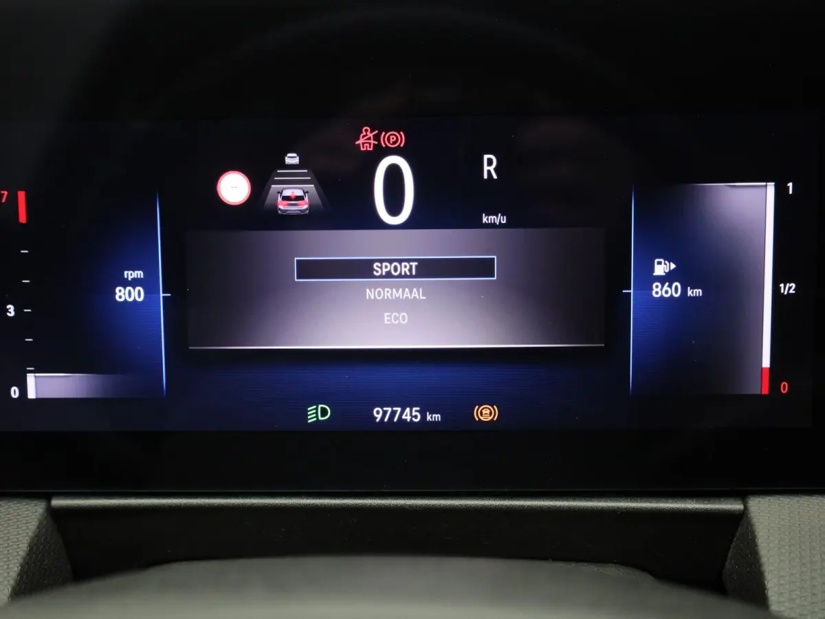 1.2 Business Elegance | Automaat | Lichtmetalen Velgen | Apple Carplay / Android Auto | Virtual Cockpit |