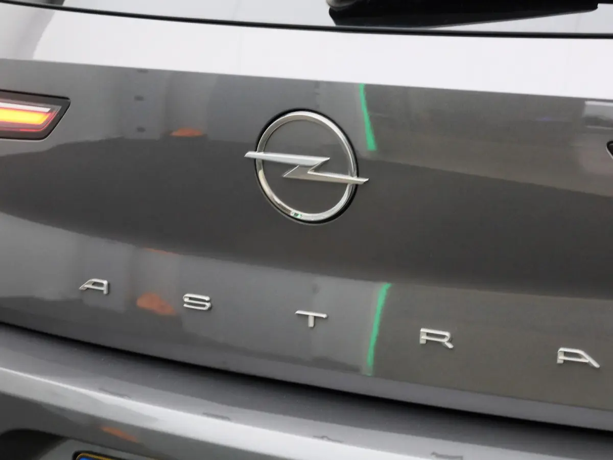 1.2 Business Elegance | Automaat | Lichtmetalen Velgen | Apple Carplay / Android Auto | Virtual Cockpit |