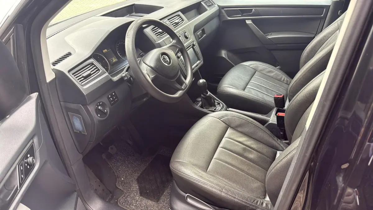 2.0 TDI L2 Maxi EURO6 Leer Airco Cruise ZWART LM
